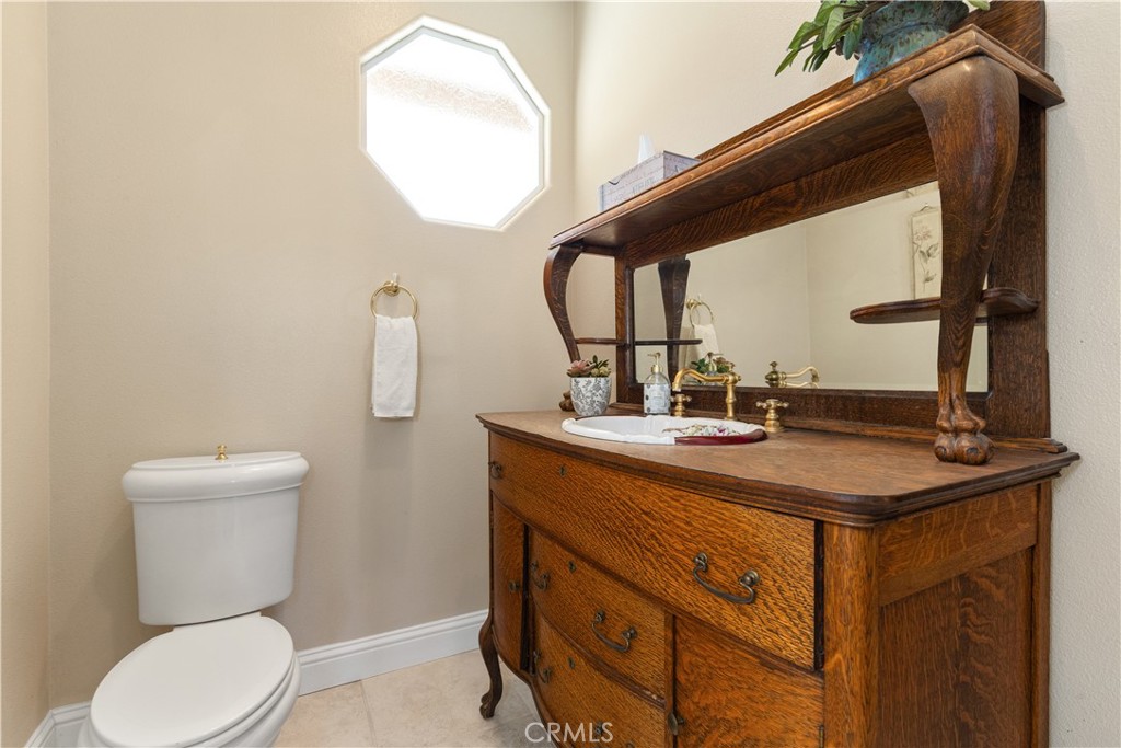 1615 Buggywhip Ln, Paso Robles, CA 93446