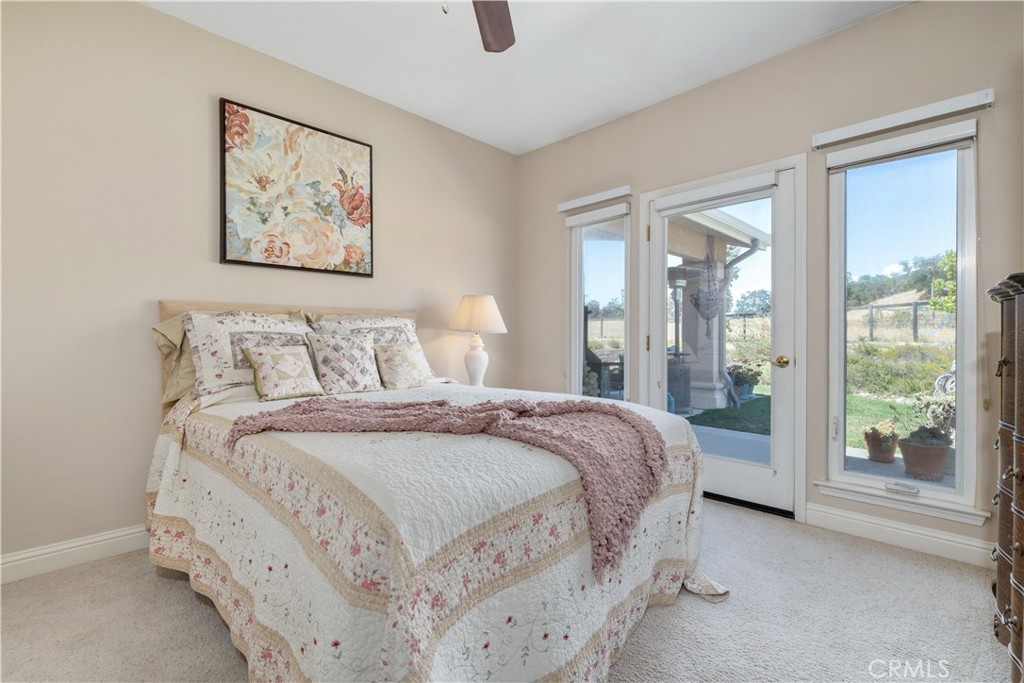 1615 Buggywhip Ln, Paso Robles, CA 93446