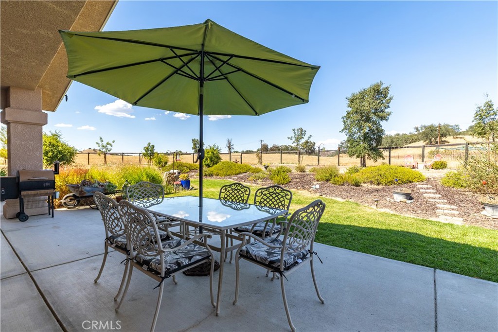 1615 Buggywhip Ln, Paso Robles, CA 93446