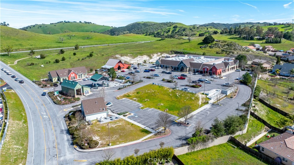 1615 Buggywhip Ln, Paso Robles, CA 93446