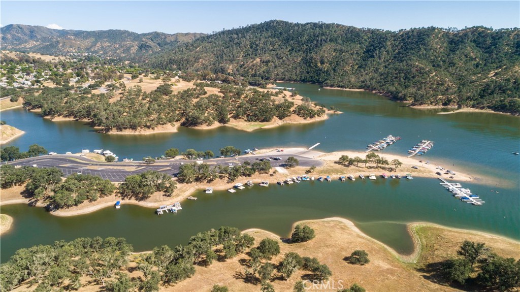 1615 Buggywhip Ln, Paso Robles, CA 93446