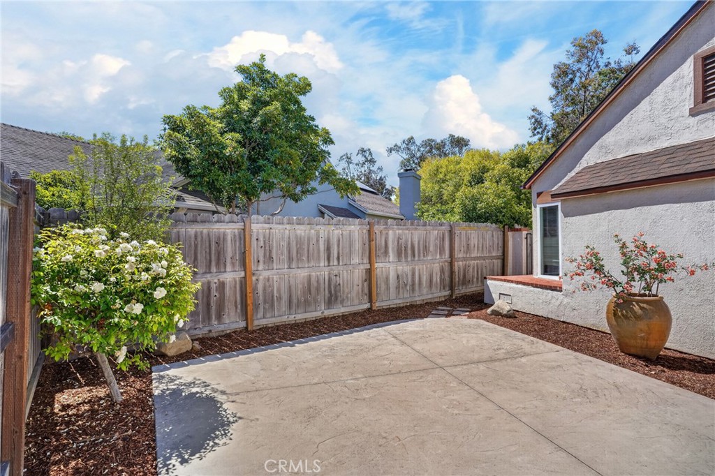 1027 Vista Del Brisa, San Luis Obispo, CA 93405