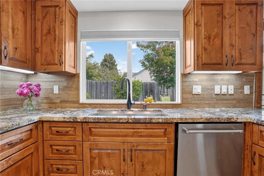 1027 Vista Del Brisa, San Luis Obispo, CA 93405