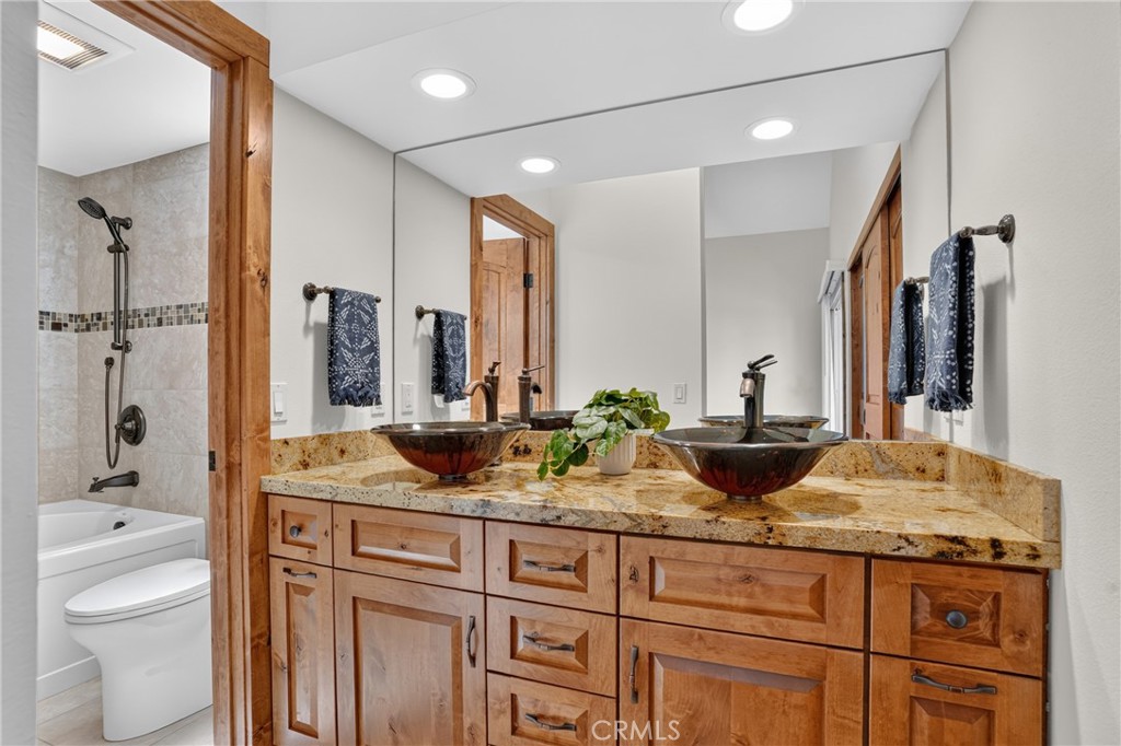 1027 Vista Del Brisa, San Luis Obispo, CA 93405