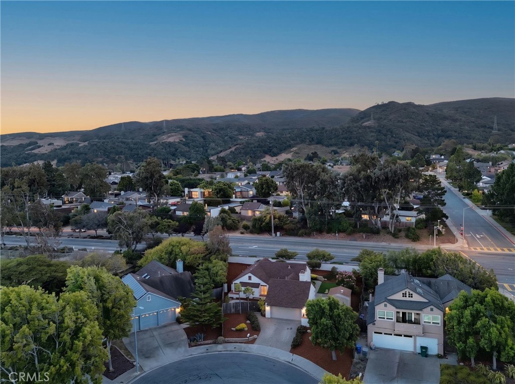 1027 Vista Del Brisa, San Luis Obispo, CA 93405