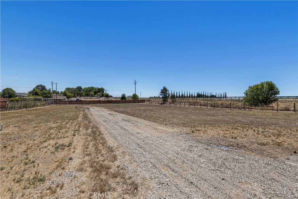 4060 Deer Creek, Paso Robles, CA 93446