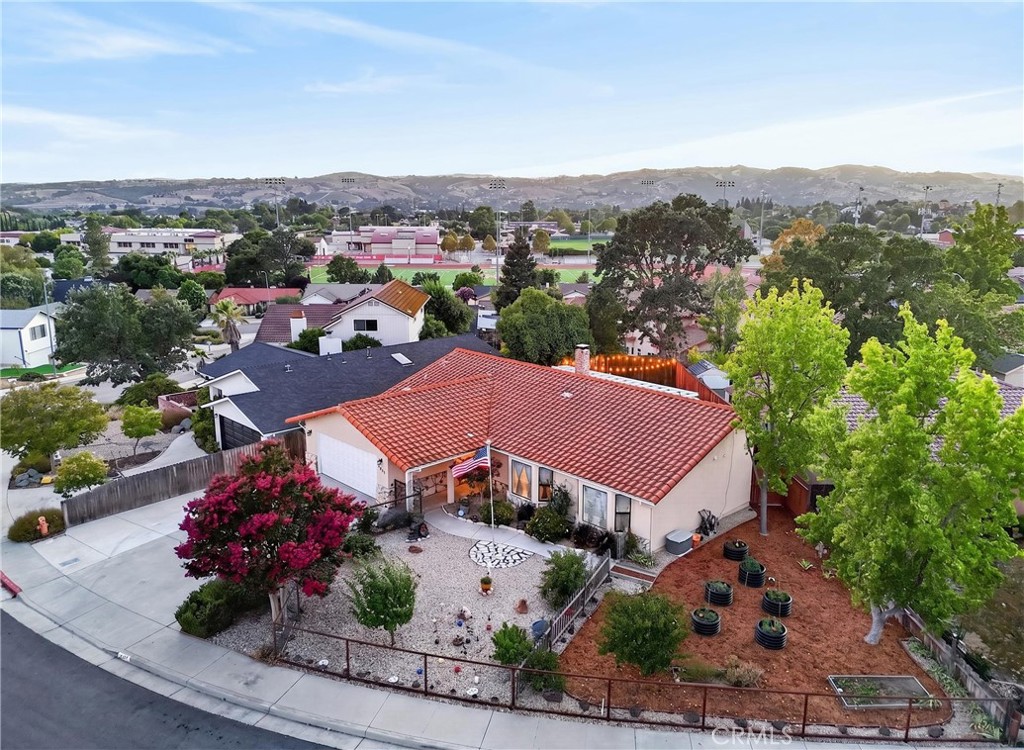 1031 Rachel, Paso Robles, CA 93446