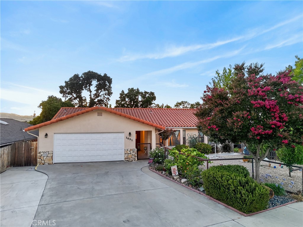 1031 Rachel, Paso Robles, CA 93446