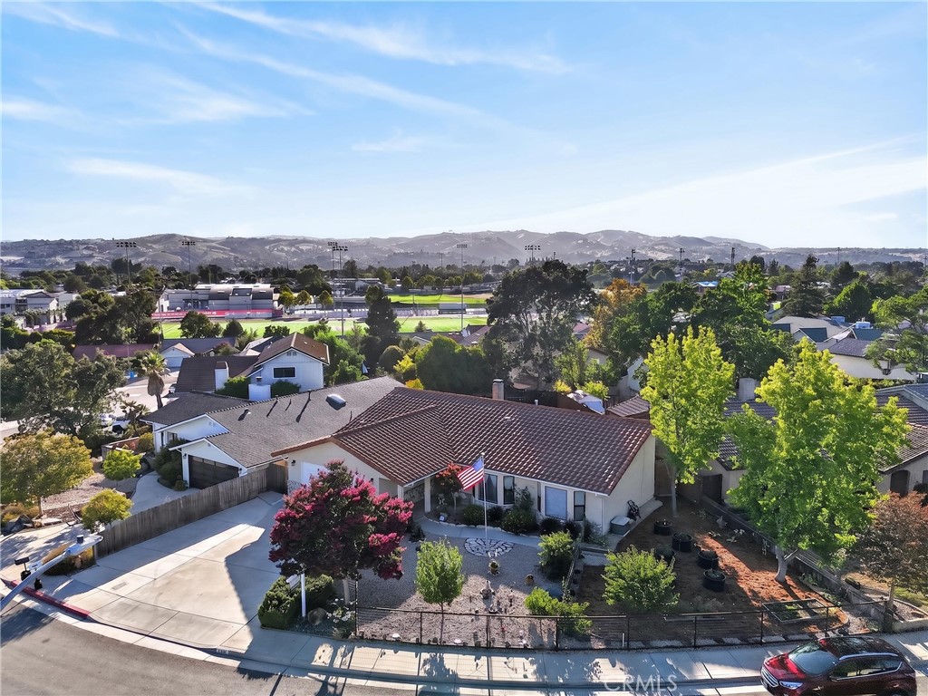 1031 Rachel, Paso Robles, CA 93446