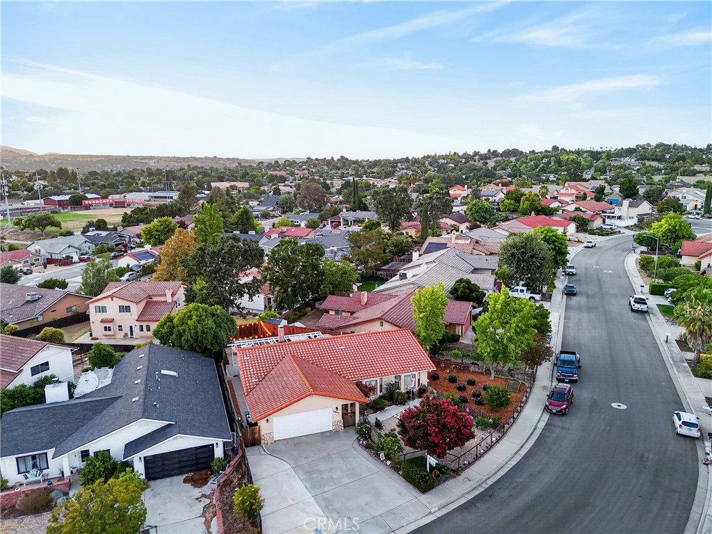 1031 Rachel, Paso Robles, CA 93446