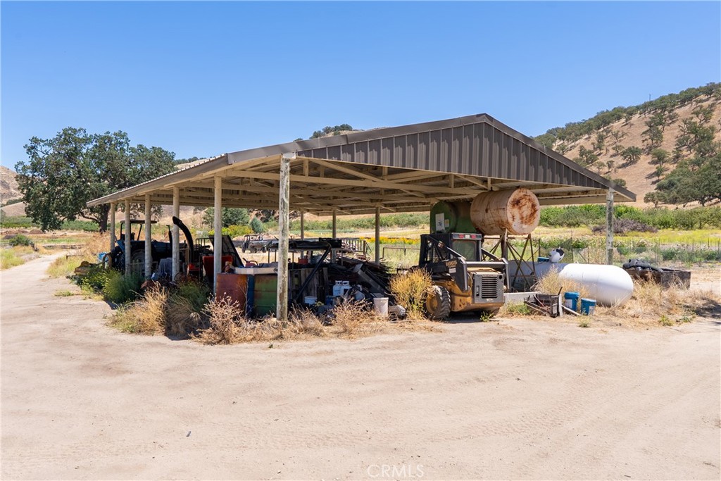 5750 El Pharo, Paso Robles, CA 93446