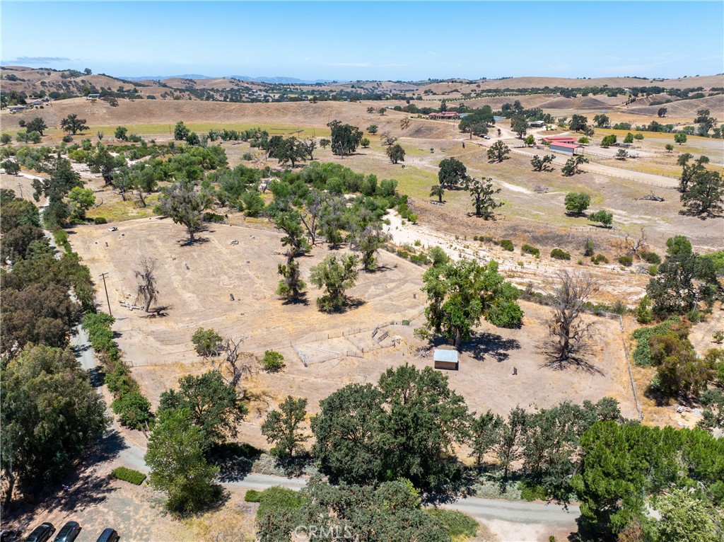 5750 El Pharo, Paso Robles, CA 93446
