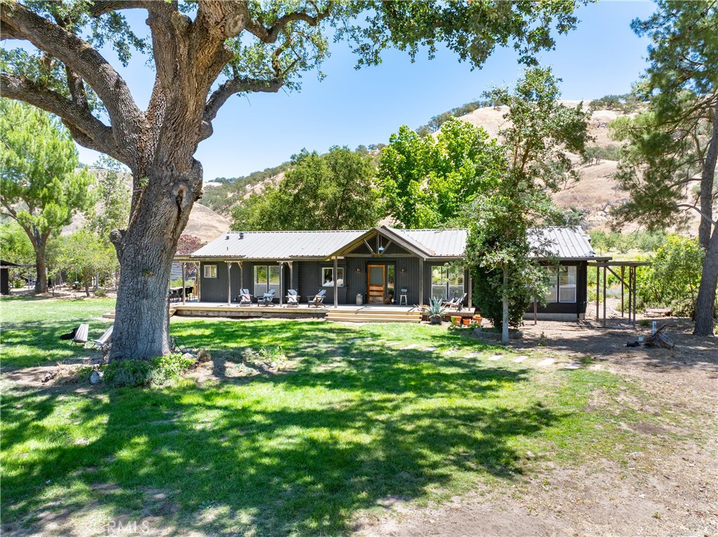 5750 El Pharo, Paso Robles, CA 93446