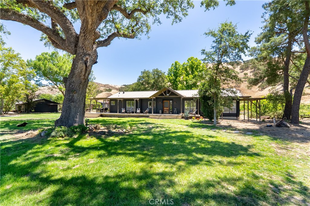 5750 El Pharo, Paso Robles, CA 93446