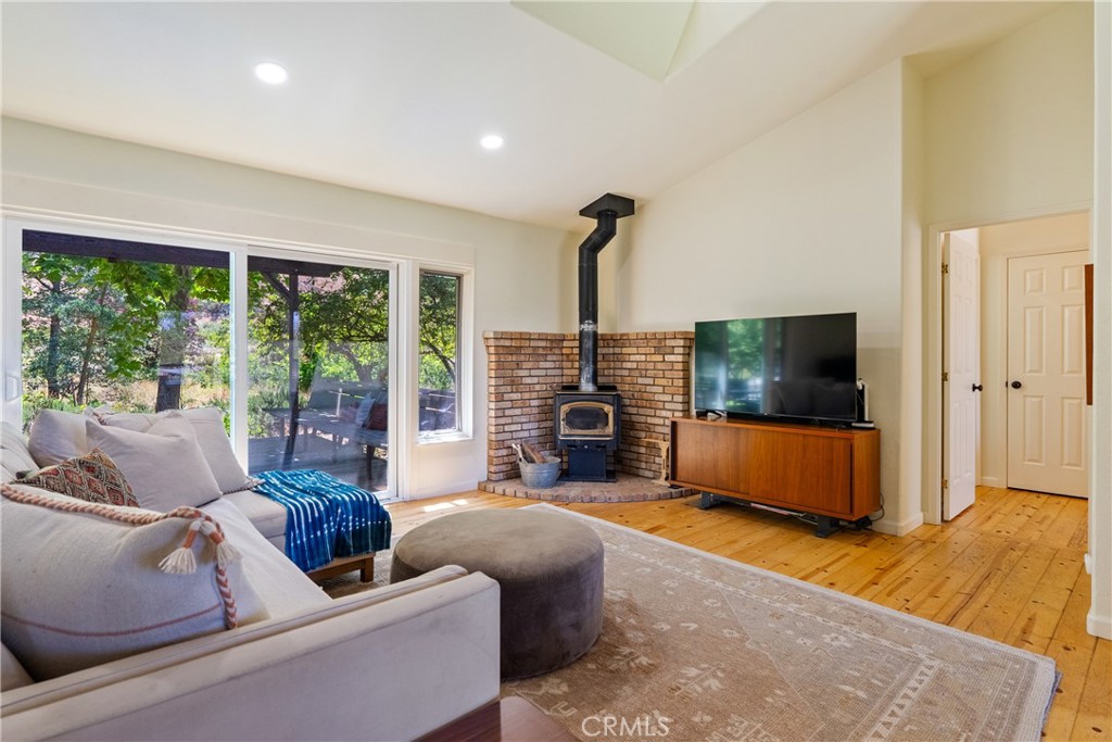 5750 El Pharo, Paso Robles, CA 93446