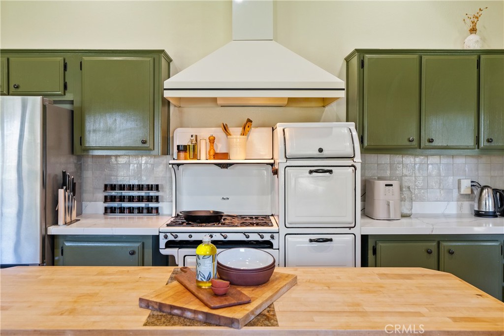 5750 El Pharo, Paso Robles, CA 93446