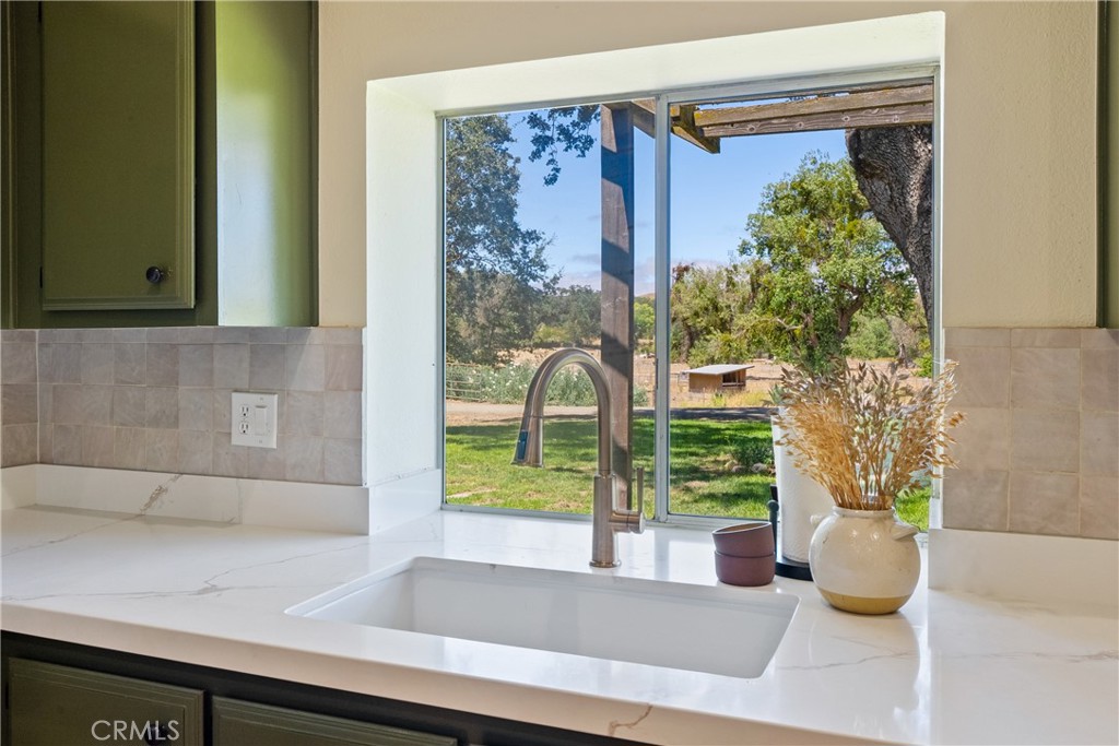 5750 El Pharo, Paso Robles, CA 93446