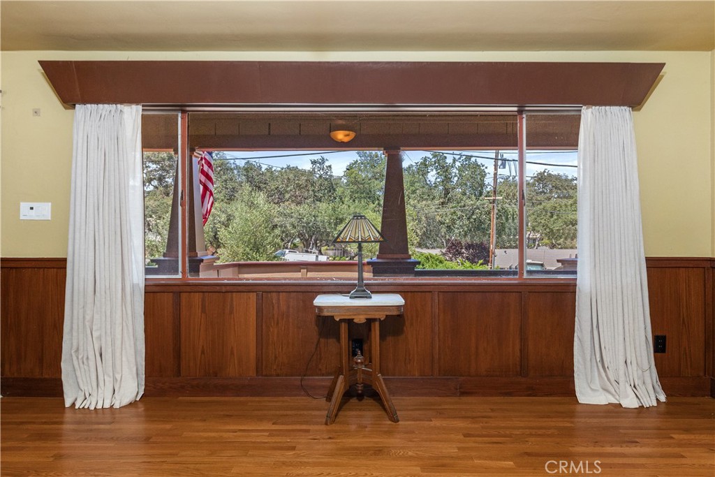 370 Pacific Ave, Paso Robles, CA 93446