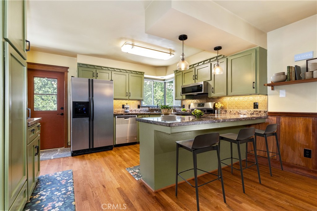 370 Pacific Ave, Paso Robles, CA 93446
