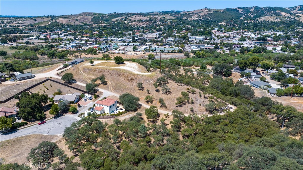 0 Navajo/River, Paso Robles, CA 93446