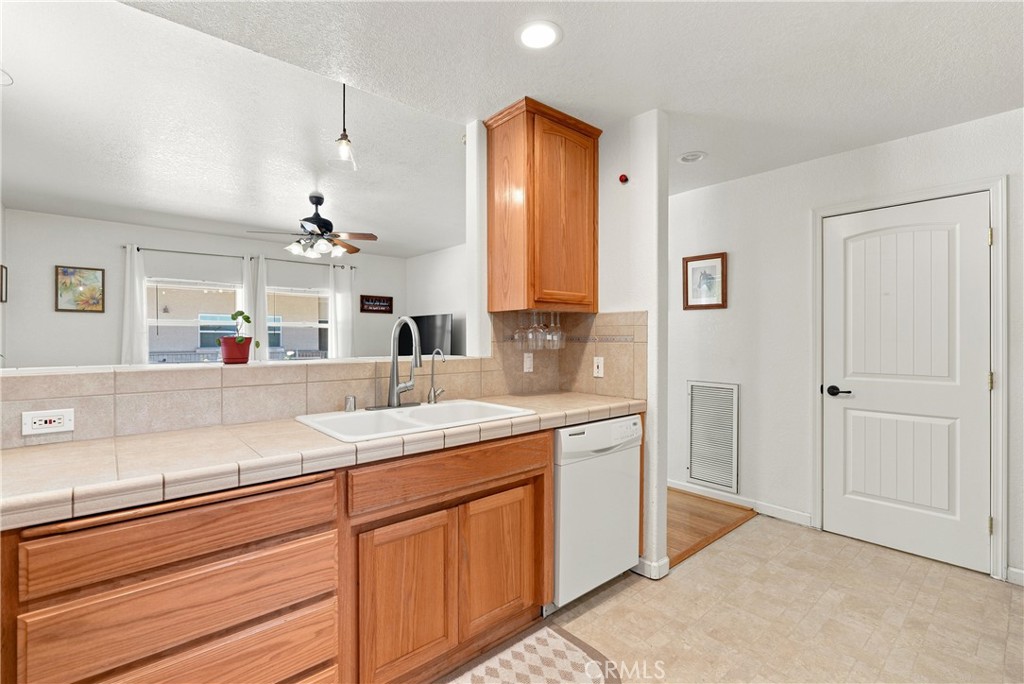 7755 Navajoa, Atascadero, CA 93422