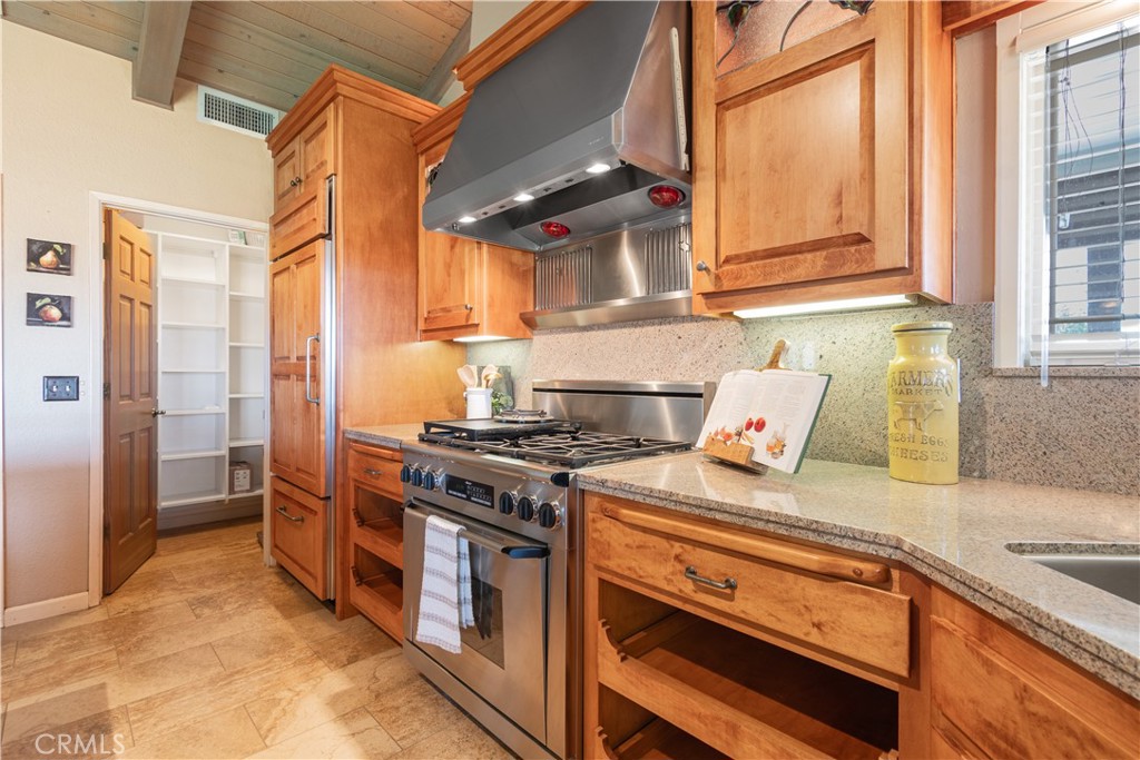 1675 Adobe Rd, Paso Robles, CA 93446