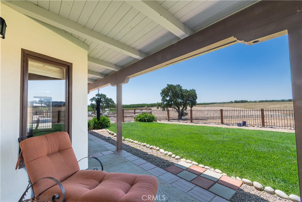 1675 Adobe Rd, Paso Robles, CA 93446