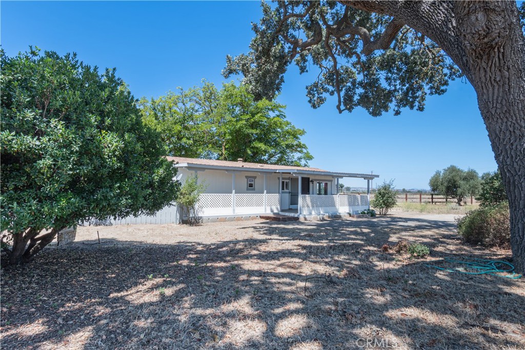 1675 Adobe Rd, Paso Robles, CA 93446
