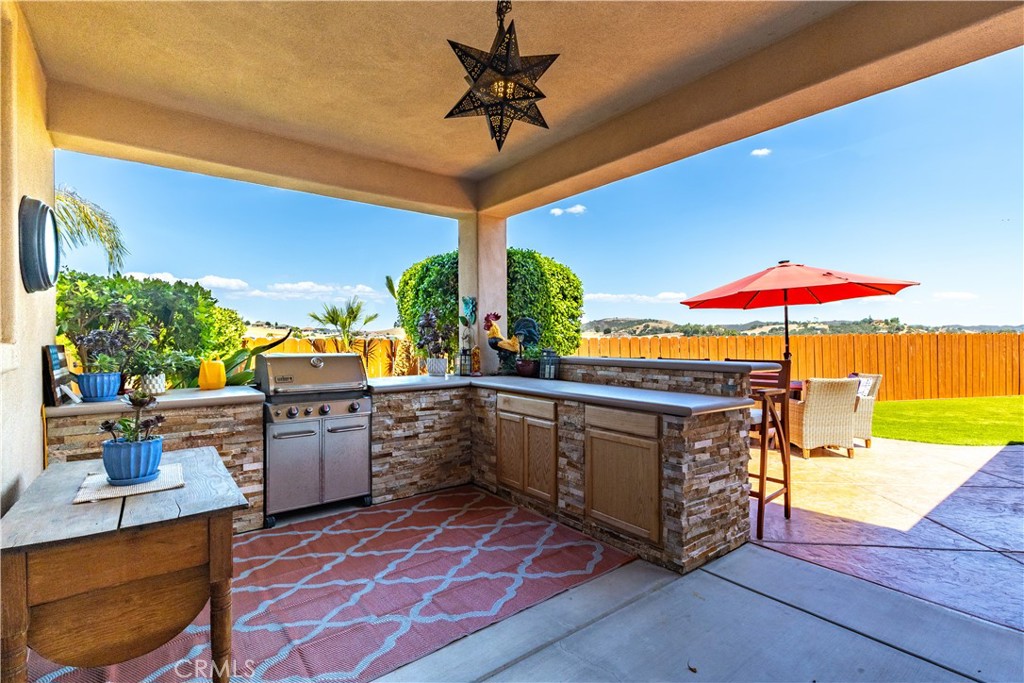 2740 Edgewood Ct, Paso Robles, CA 93446