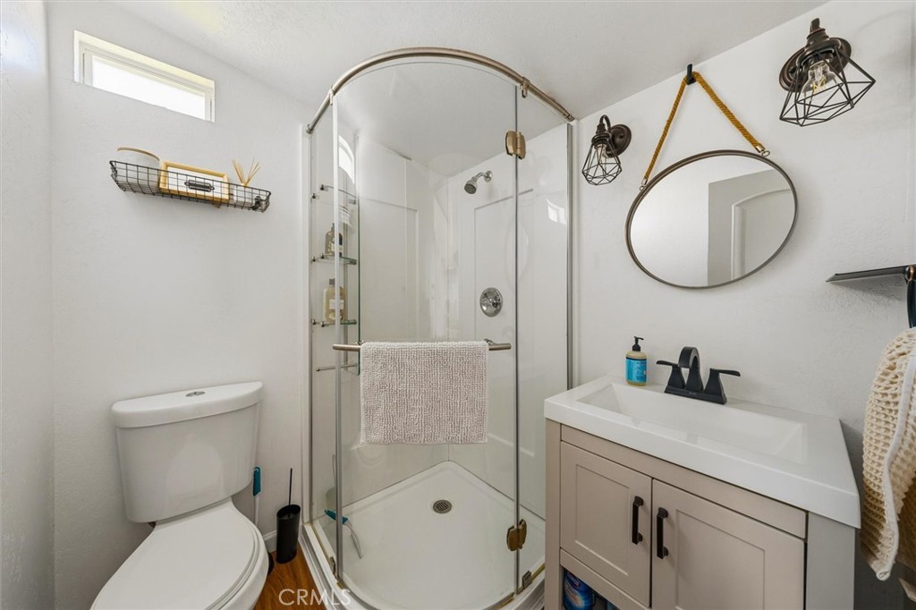104 16th, Paso Robles, CA 93446