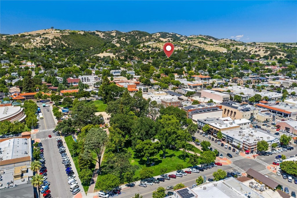 104 16th, Paso Robles, CA 93446
