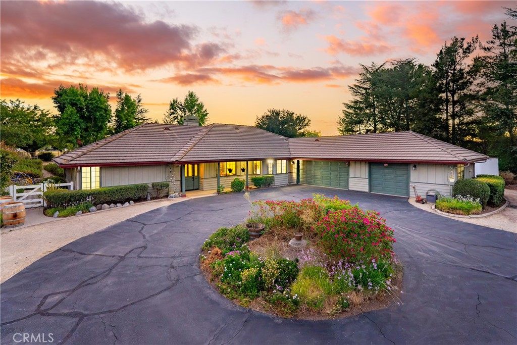 1380 Shane, Templeton, CA 93465