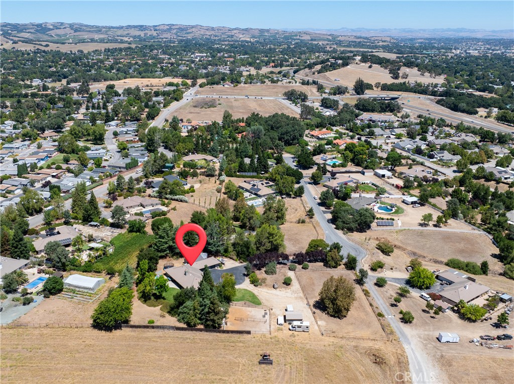 1380 Shane, Templeton, CA 93465