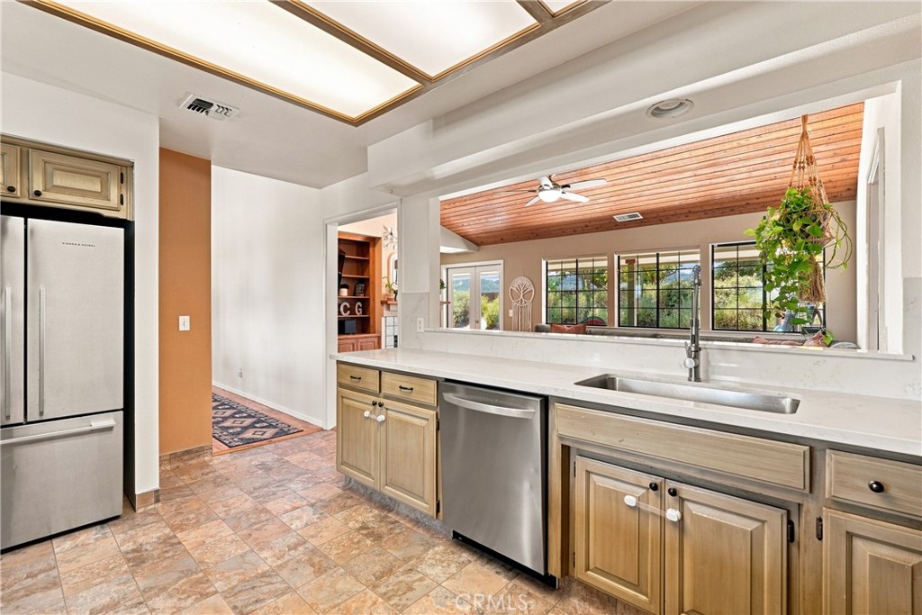 1380 Shane, Templeton, CA 93465