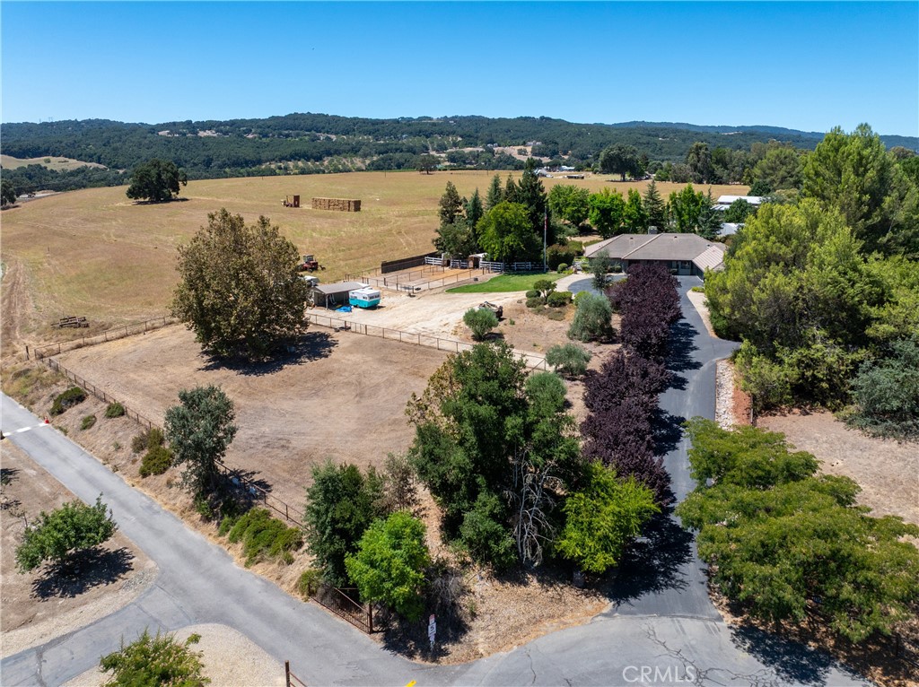 1380 Shane, Templeton, CA 93465