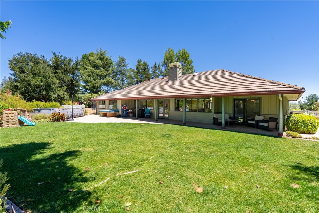 1380 Shane, Templeton, CA 93465