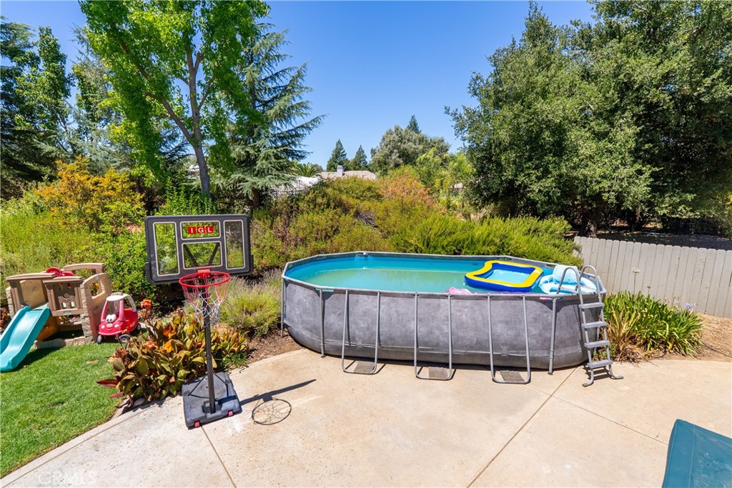 1380 Shane, Templeton, CA 93465