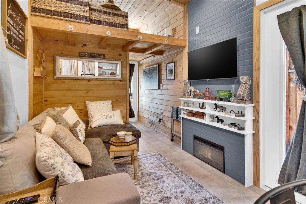 2123 Yellow Feather, Paso Robles, CA 93446