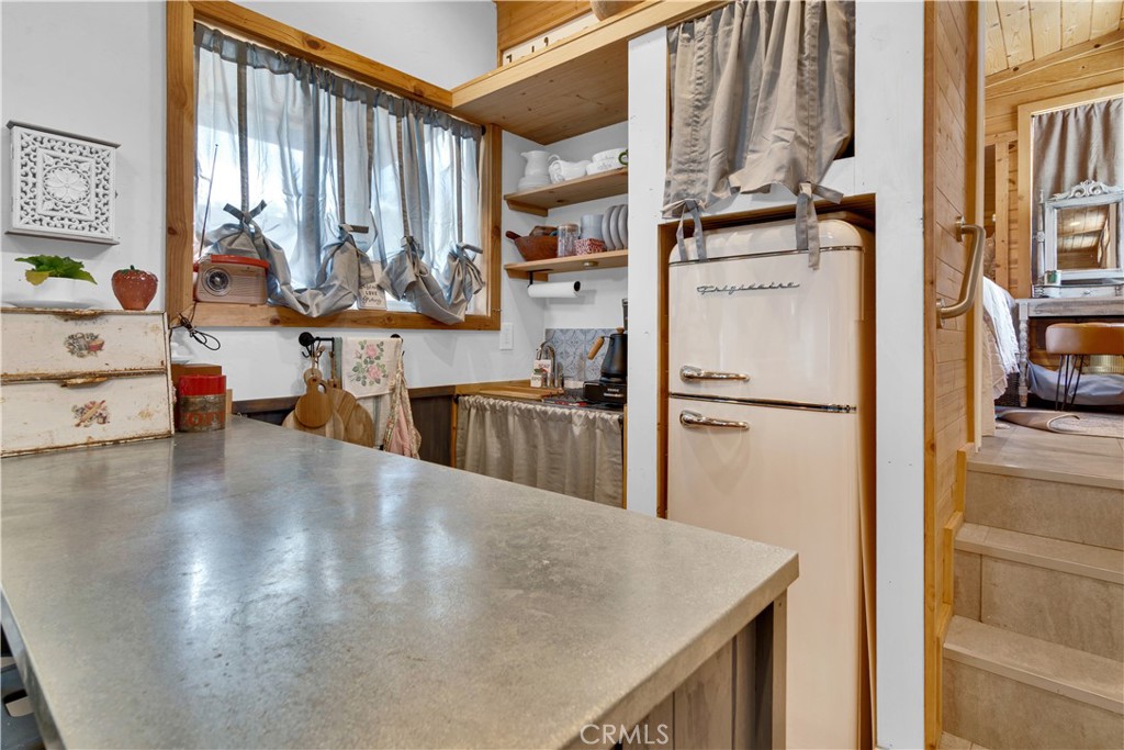 2123 Yellow Feather, Paso Robles, CA 93446