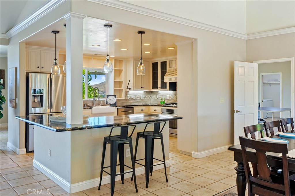 8580 Warren, Paso Robles, CA 93446