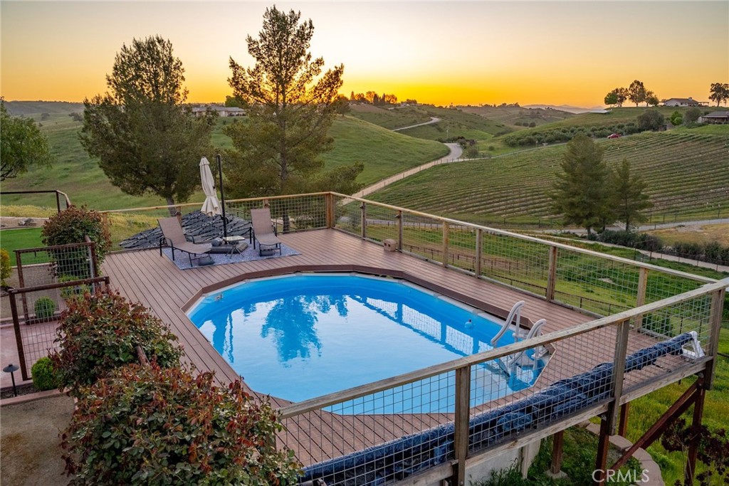 8580 Warren, Paso Robles, CA 93446