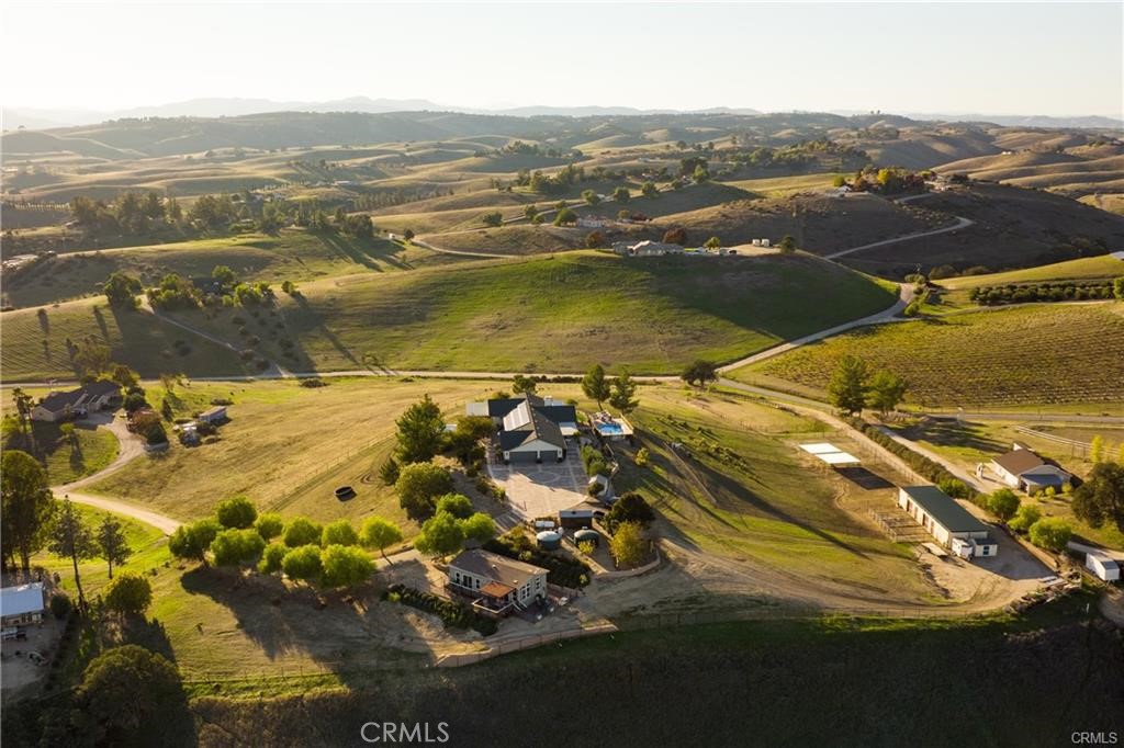 8580 Warren, Paso Robles, CA 93446