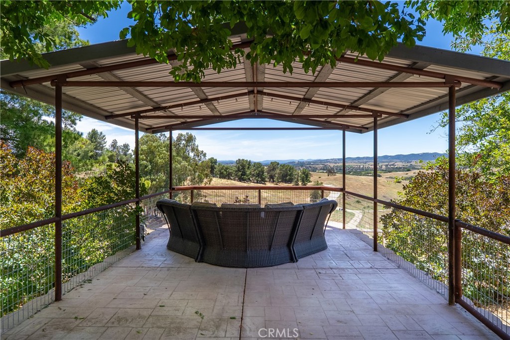 8580 Warren, Paso Robles, CA 93446