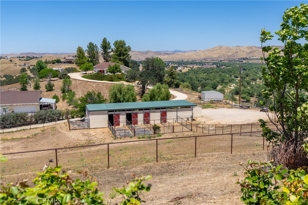 8580 Warren, Paso Robles, CA 93446