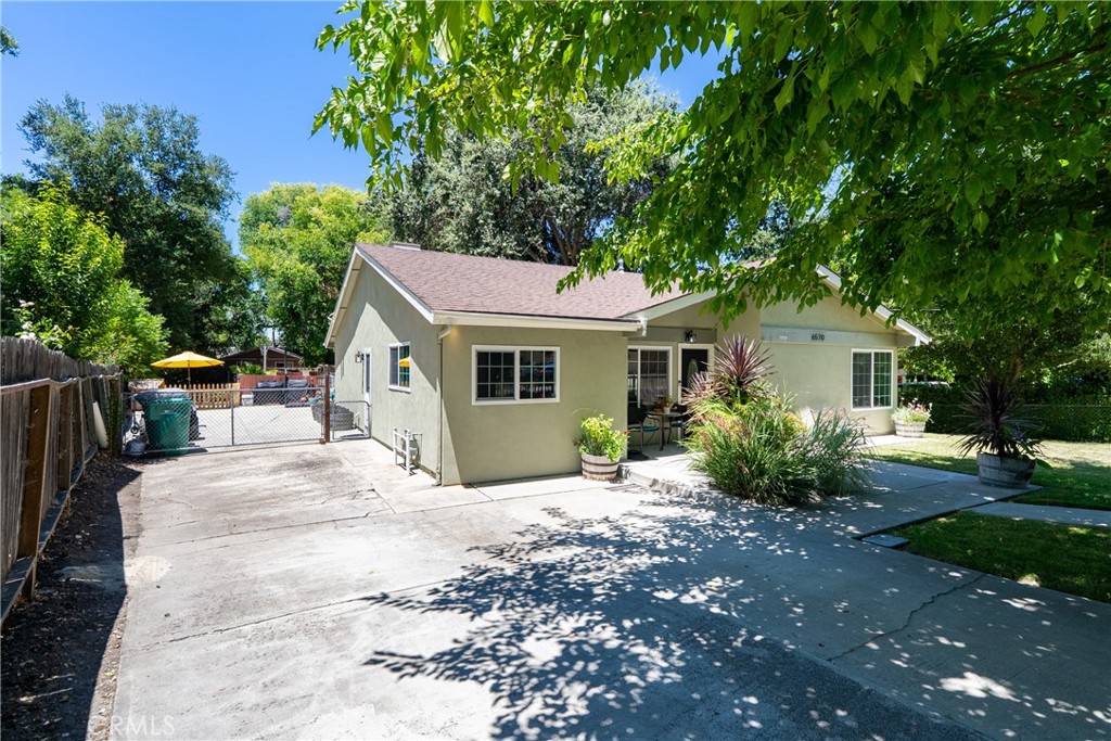 6570 Navajoa, Atascadero, CA 93422