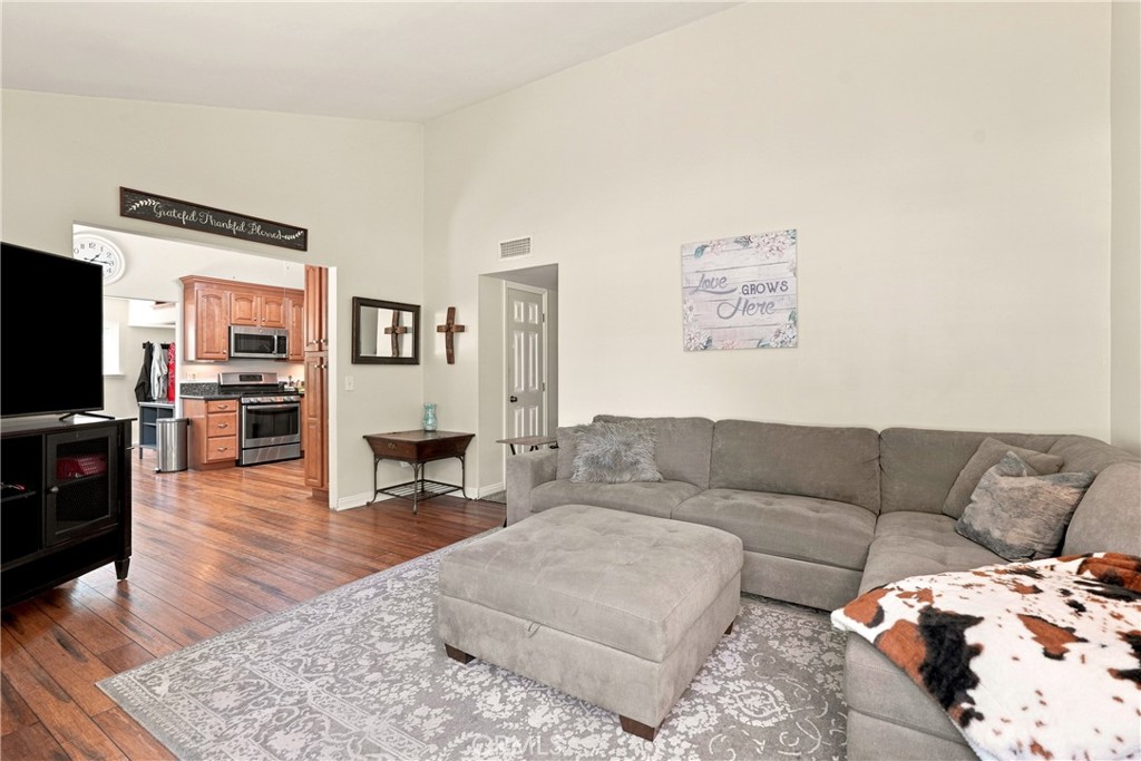 6570 Navajoa, Atascadero, CA 93422