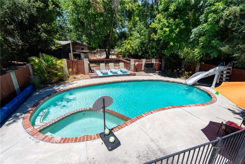 6570 Navajoa, Atascadero, CA 93422