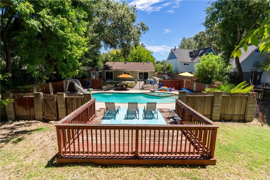 6570 Navajoa, Atascadero, CA 93422