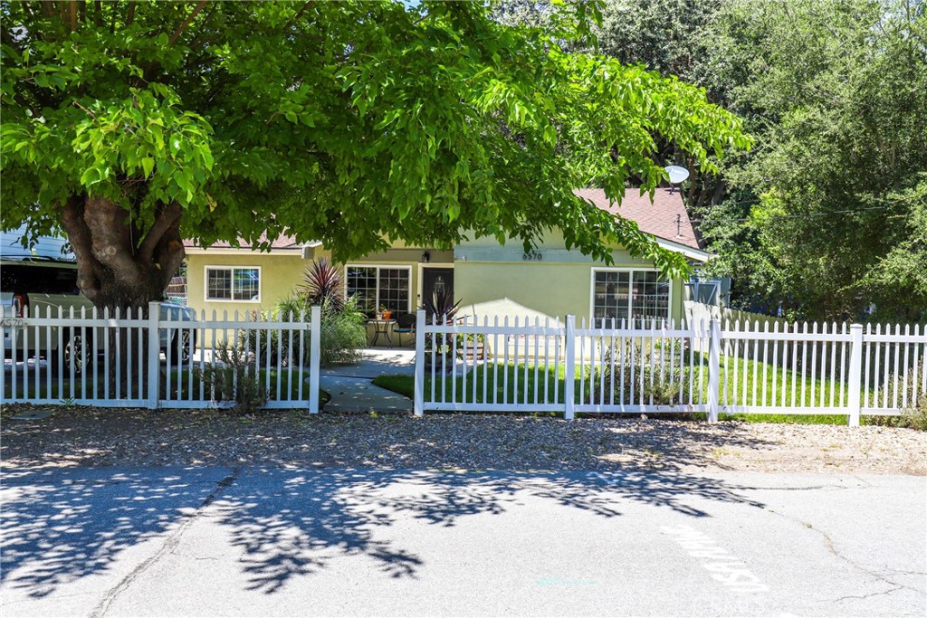 6570 Navajoa, Atascadero, CA 93422