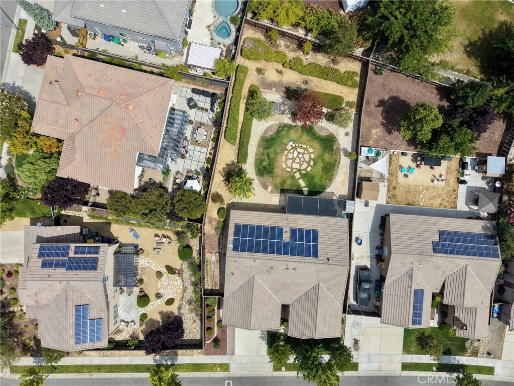 1204 Grassy Hollow, Paso Robles, CA 93446